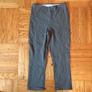 Lucy workout Perfect Core capris